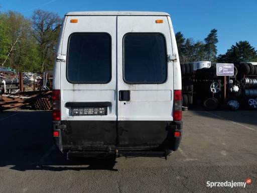 Fiat Ducato 1 Стекло задней левой двери с уплотнителем