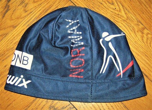 SWIX NORGE TEAM размер 56 ONE SIZE S. Состояние
