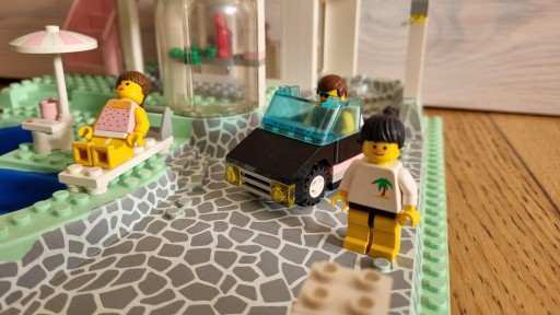 LEGO System Town Paradisa 6416 Рай у бассейна
