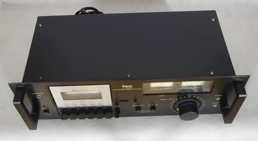 Magnum A 5001 T 5002 D 5003 Винтажная стереосистема