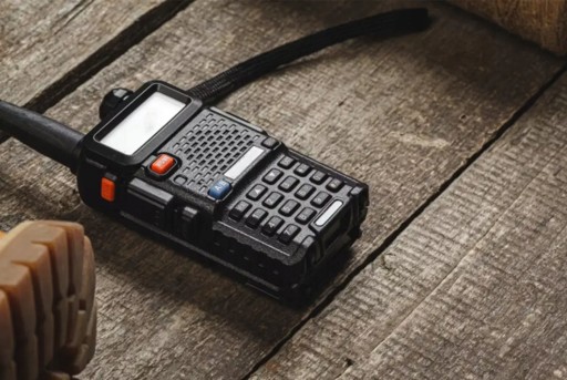 Рация BAOFENG UV-5R 5 Вт