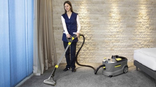 ПЫЛЕСОС ДЛЯ СТОЙКИ КОВРОВ KARCHER PUZZI 10/2