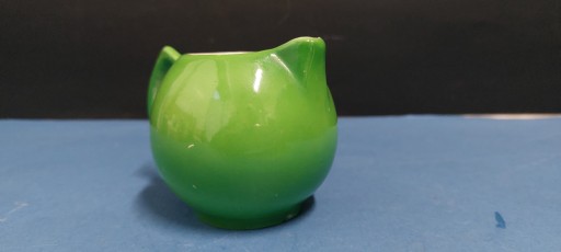 Старый керамический молочник, Чехословакия, 1960-е годы.