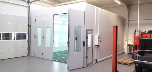 Покрасочная камера, покрасочная камера 8,125 х 4,65 м.
