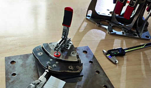 ВЕРТИКАЛЬНЫЙ ЗАЖИМ ГОРИЗОНТАЛЬНОЕ ОСНОВАНИЕ 40 STC-VH50 BESSEY