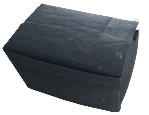 VW Golf VII Крышка аккумуляторной батареи, крышка, корпус, изоляция 5Q0915411E