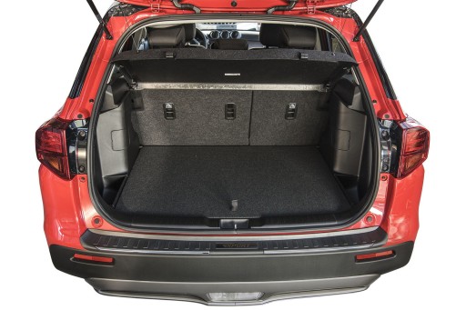 SUZUKI VITARA II LY 2015+ ЗАЩИТНАЯ НАКЛАДКА НА ЗАДНИЙ БАМПЕР