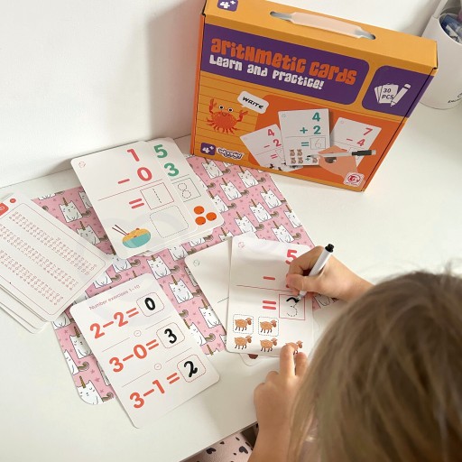 KARTY FISZKI DO NAUKI LICZENIA ŚCIERALNE KARTY EDUKACYJNE MARKER WOOPIE