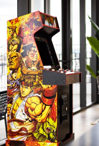 Большая стоячая консоль в стиле ретро Street Fighter 14in1 Wi-Fi Arcade1Up