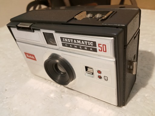 KODAK Instamatic CAMERA 50 с крышкой