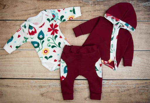 KOMPLET DLA NIEMOWLAKA body bluza spodenki FOLK 74