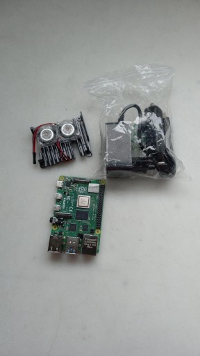 КОМПЛЕКТ RASPBERRY PI 4 МОДЕЛЬ B, 8 ГБ ОЗУ