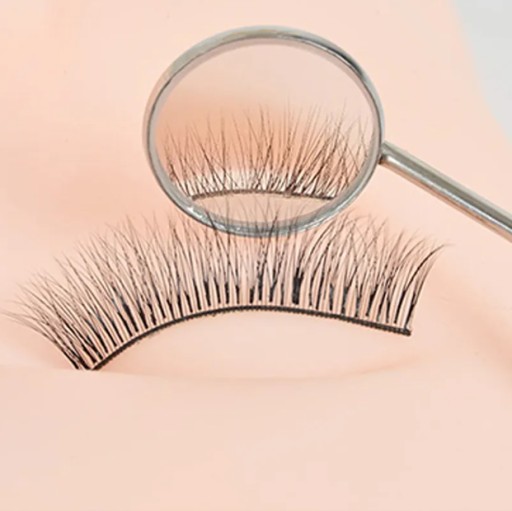 Косметическое зеркало Prima Derma для наращивания ресниц.