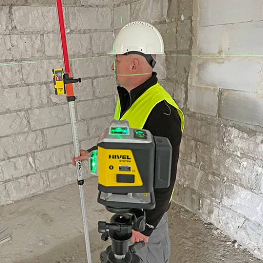 NIVEL СИСТЕМА CL4G CROSS LASER ЗЕЛЕНЫЙ + КОМПЛЕКТ