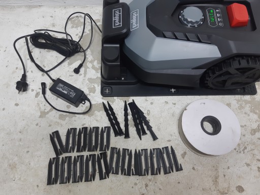 Scheppach Robocut xxl900 робот-косилка 18 см выставочный комплект