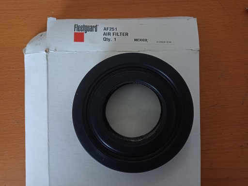 Filtr powietrza AF251 Fleetguard