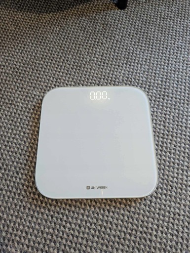 Waga łazienkowa UNIWEIGH UNI-BS012B 180KG PREMIUM LED