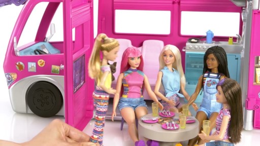 РОЗОВАЯ КАМЕРА BARBIE DREAM ДЛЯ КУКЛ БОЛЬШАЯ АВТОМОБИЛЬНАЯ ГОРКА 60+ ЭЛЕМЕНТОВ
