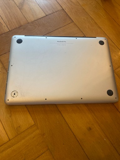 Ноутбук Macbook Pro 13 дюймов Intel Core i5 2,9 ГГц 8 ГБ / 512 ГБ блок питания