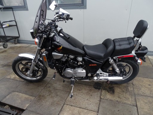 Honda VF 700/750 Super Magna Set Подножка слева