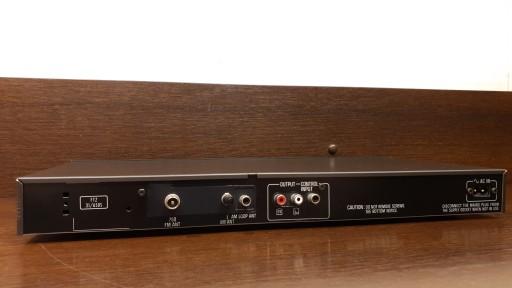ST-G3 Technics FM / AM Stereo Tuner Radio