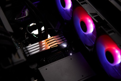 KINGSTON Fury Beast RGB RAM 32 ГБ 5200 МГц