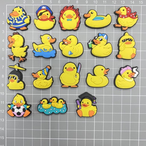 Przypinka Gumowa Kaczka Duck Kaczki do Crocs butów klapków telefonu torebki