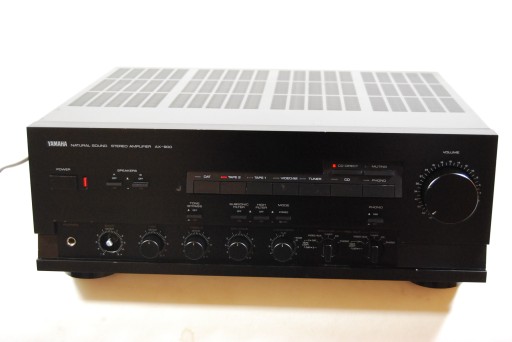 YAMAHA AX-900