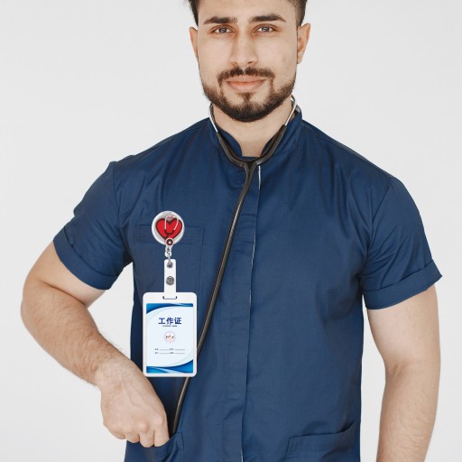 PRZENOŚNE ETUI NA IDENTYFIKATORY WIELOKROTNEGO UŻYTKU 4 SZT.