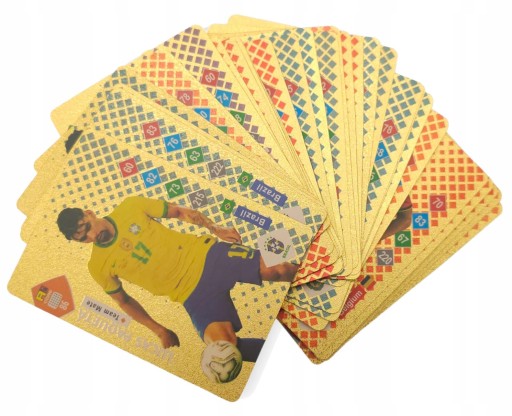 Футбольные карточки FIFA Football Stars золотого издания