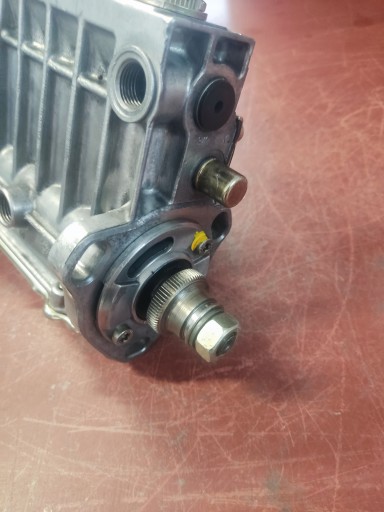 POMPA WTRYSKOWA MERCEDES A6170705401 0400075972