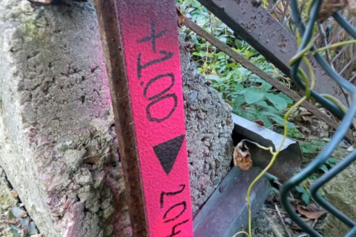 СПРЕЙ-КРАСКА ДЛЯ ГЕОДИЗАЙНА SOPPEC FLUO TP RED x12