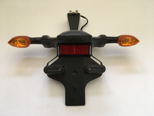 YAMAHA YZF-R6 R6 RJ15 08-14 Крепление номерного знака.