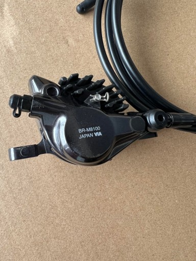 Дисковые тормоза Shimano DEORE XT BR-M8100 в сборе