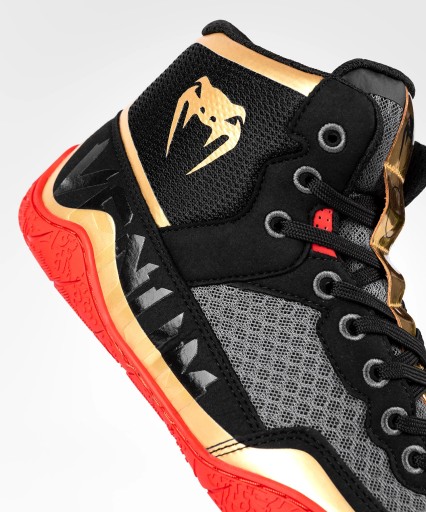 Борцовские туфли Venum Elite Black/Gold/Red 44.5