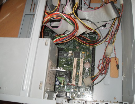 КОМПЬЮТЕР SMG CELERON 300 МГц 32 МБ 80 ГБ