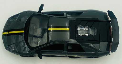 Lamborghini Murcielago LP 670-4 SV 1:24 Motormax 73350 черный