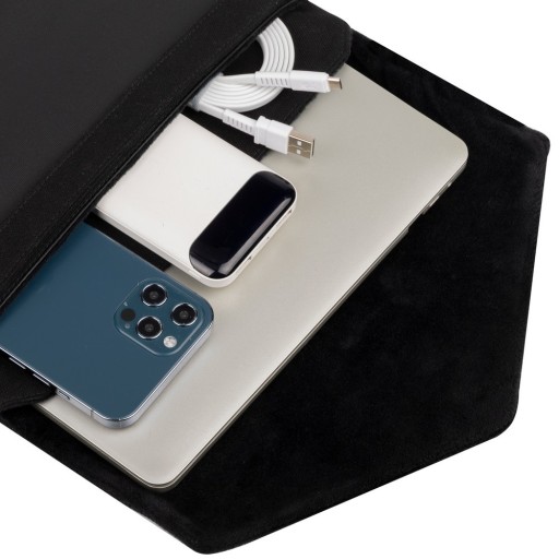 RIVACASE Cardif ETUI FUTERAŁ MacBook Pro 16''