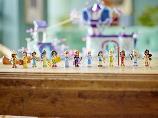 LEGO — DISNEY 100 — ЗАЧАРОВАННЫЙ ДОМ НА ДЕРЕВЕ — 43215