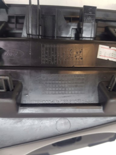 ОТДЕЛЕНИЕ ДЛЯ МЕЛОЧЕЙ В FORD TRANSIT MK8