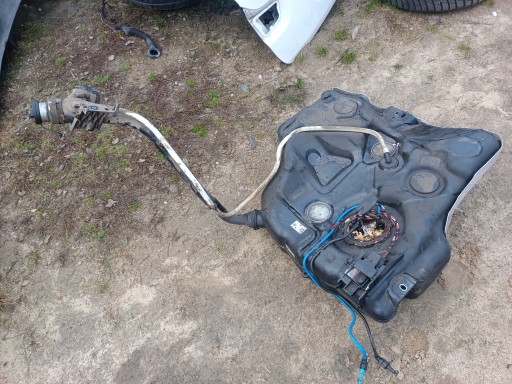VW Golf VII 2.0 TDI ТОПЛИВНЫЙ БАК С НАСОСОМ 5Q0919050H