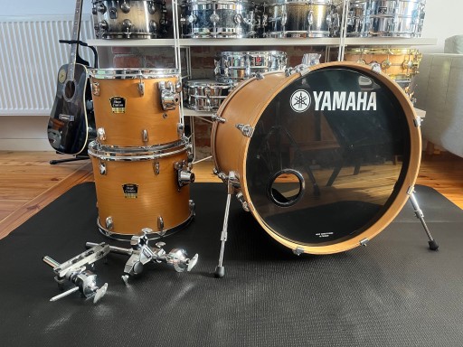 СТАНДАРТНЫЕ БАРАБАНЫ YAMAHA STAGE CUSTOM