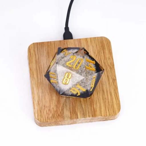 KOSTKA RPG DMUCHAWCE LATAWCE WIATR ŚWIECĄCA KOŚĆ K20 LED 5 CM