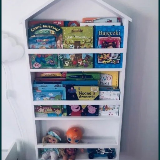 Книжная полка