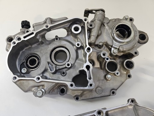 yamaha WR yzf 450 06-09 блок картера двигателя