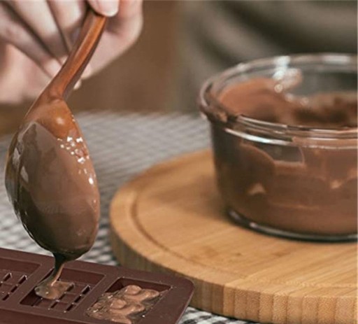 Силиконовая форма для шоколадных свечей.