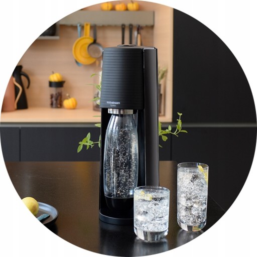 Насыщатель черный SodaStream Terra + 2 флакона