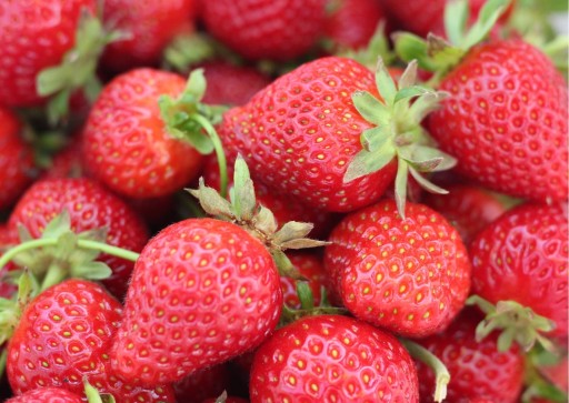 ПОДВЕСКА ДЛЯ АВТОМОБИЛЯ K2 STRAWBERRY АРОМАТНАЯ ПОДВЕСКА