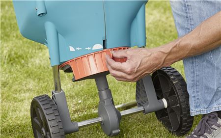 Универсальная ручная сеялка Gardena XL для травы и семян, МНОГОФУНКЦИОНАЛЬНАЯ!