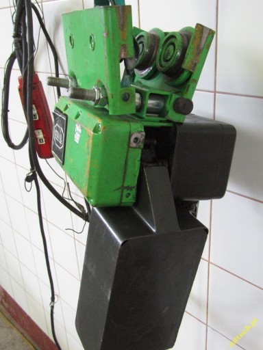 STAHL ELEKTROWCIĄG 250kg 450cm 2 biegi WCIĄGNIK ŁAŃCUCHOWY WCIĄGARKA 2,5T